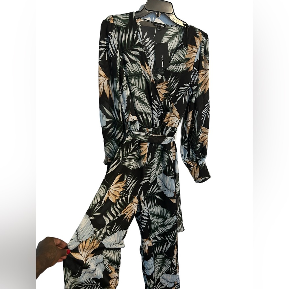 Fashion Nova Pants Jump Suit New with Tags